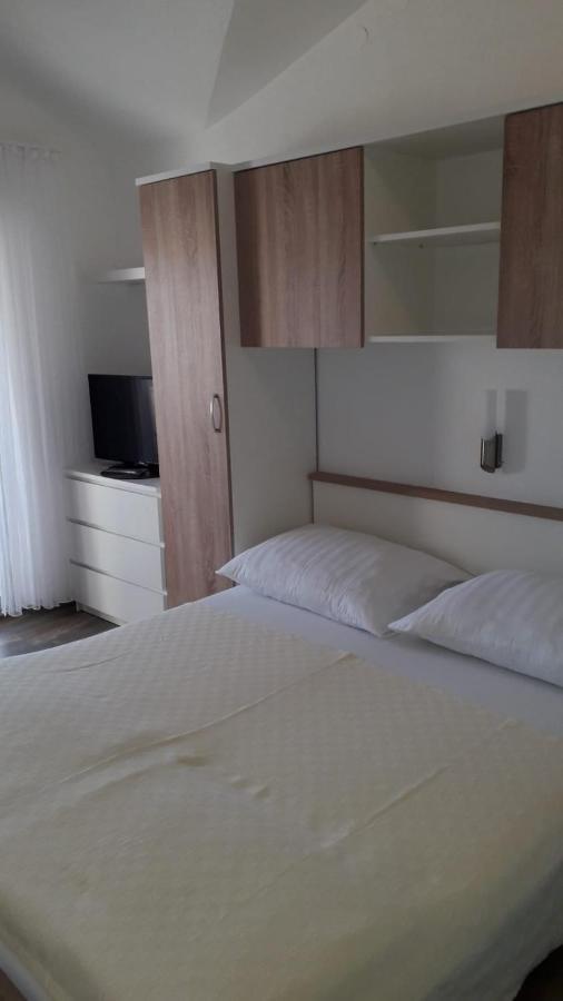 Appartement Haus Milana à Nin Extérieur photo
