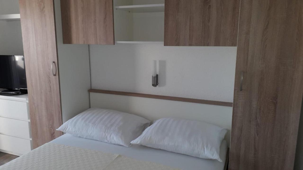 Appartement Haus Milana à Nin Extérieur photo